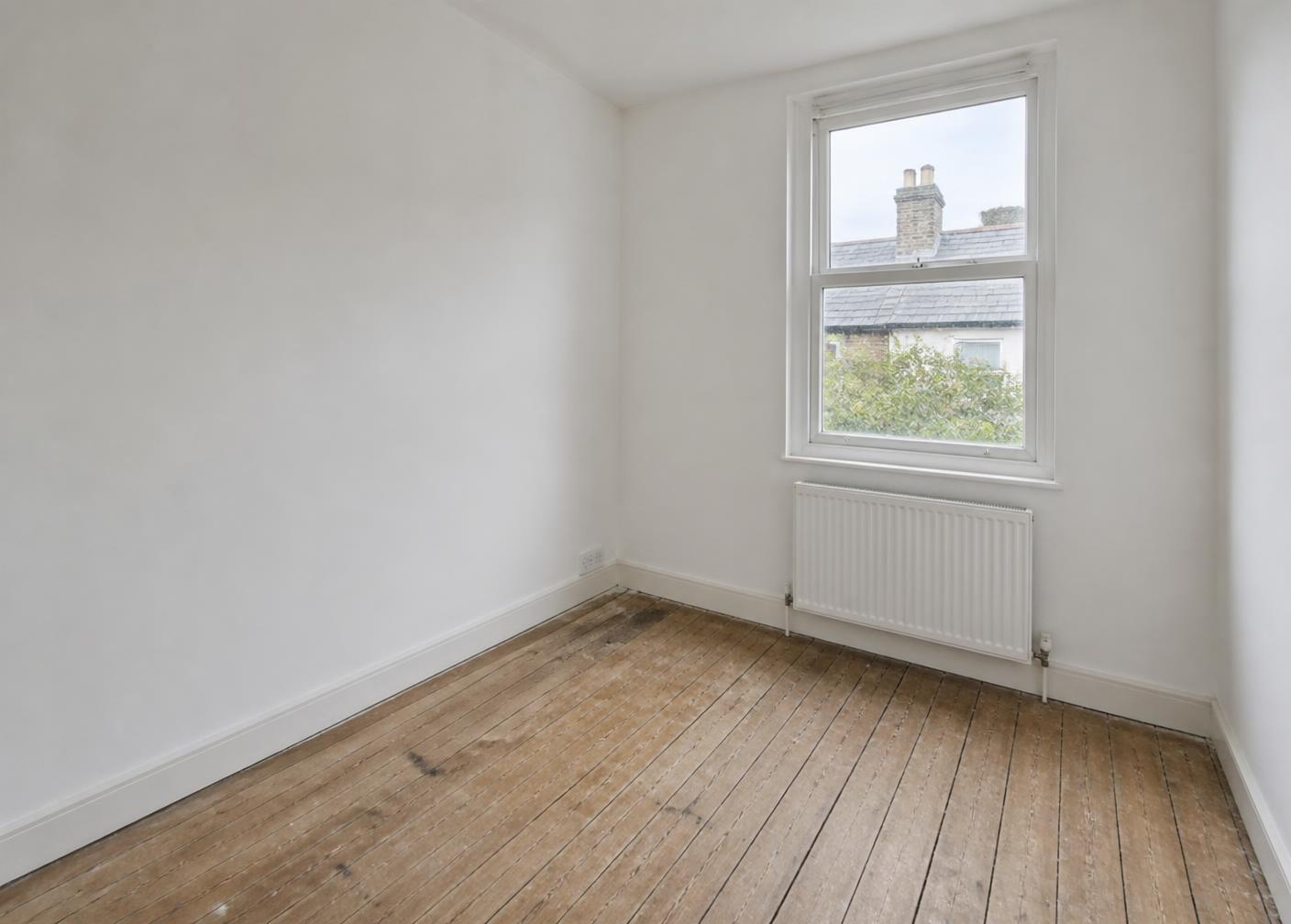 Second bedroom — Seven Kings, 5 bed terrace — before Quaysure Homes furnished it